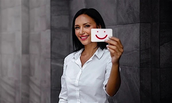 Hyper-personalization: Striking the right balance in customer experience Hyper-personalization: Striking the right balance in customer experience