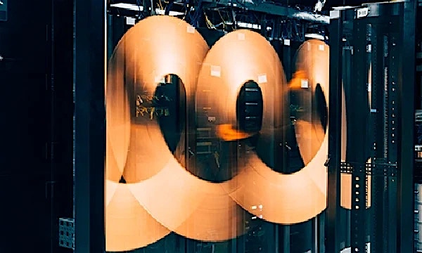 Inteligência Artificial e a Cibersegurança Inteligência Artificial e a Cibersegurança