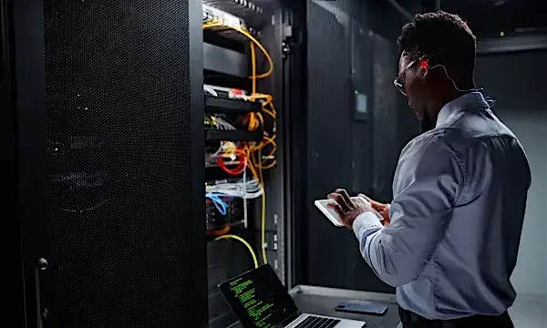 Proven track record of successfully implementing content delivery network (CDN) services for various use cases and industries   Proven track record of successfully implementing content delivery network (CDN) services for various use cases and industries