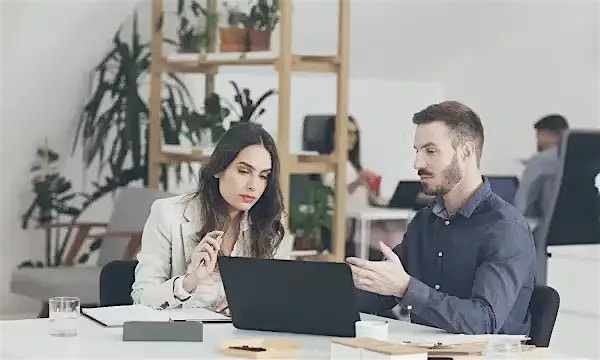 Azure VMware Solution (AVS)