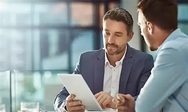 A data-driven approach to AppStream 2.0 Fleet Management with usage metrics and analytics A data-driven approach to AppStream 2.0 Fleet Management with usage metrics and analytics