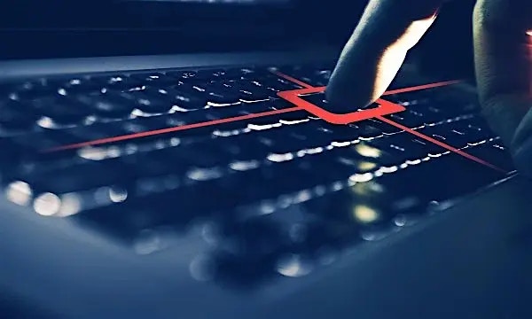 Gain instant access to KYC documents from the CoorpID vault.