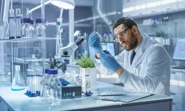 Effective pharma compliance with GenAI