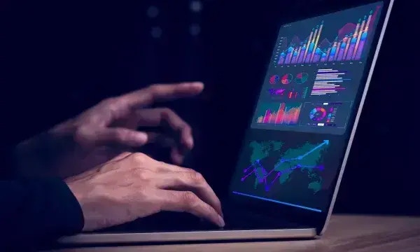 Datenvisualisierung für einen großen Vermögensverwalter ermöglichen