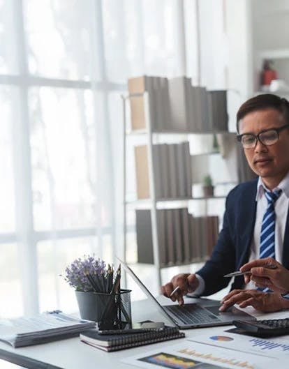 Transforming outcomes with automated underwriting and onboarding Transforming outcomes with automated underwriting and onboarding