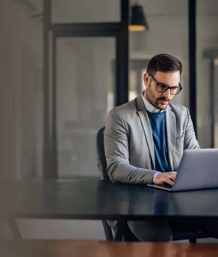 Major Insurance Company Strengthens Resilience with Seamless DX NetOps Migration Major Insurance Company Strengthens Resilience with Seamless DX NetOps Migration