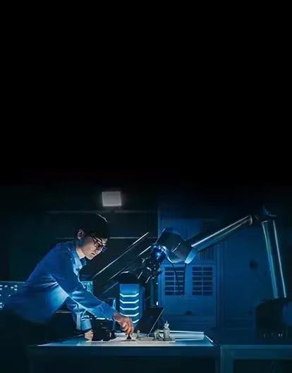 Transform your business with our AI and ML services Transform your business with our AI and ML services