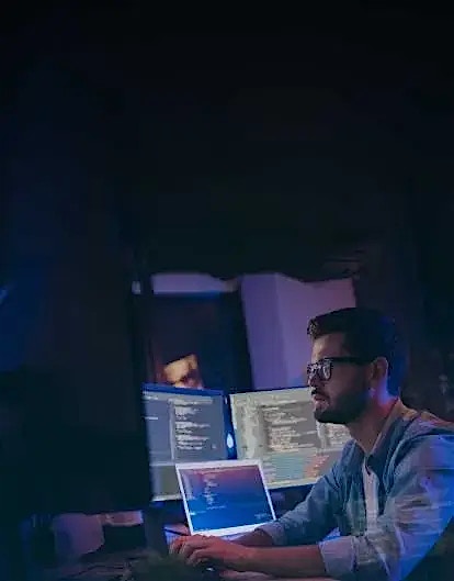 Enabling data visualization for asset and wealth management giant Enabling data visualization for asset and wealth management giant