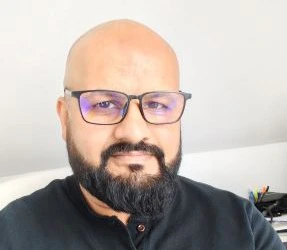 Amjid Khan 