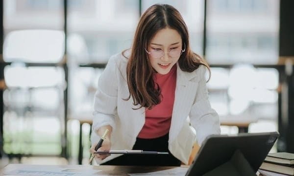 Transforming compensation management in insurance Transforming compensation management in insurance