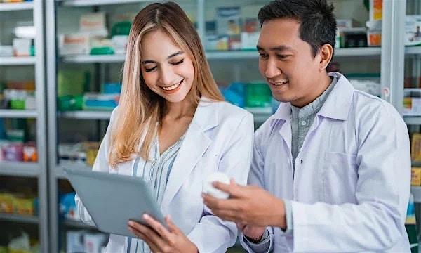 AlertAE: Next-gen pharmacovigilance solution AlertAE: Next-gen pharmacovigilance solution