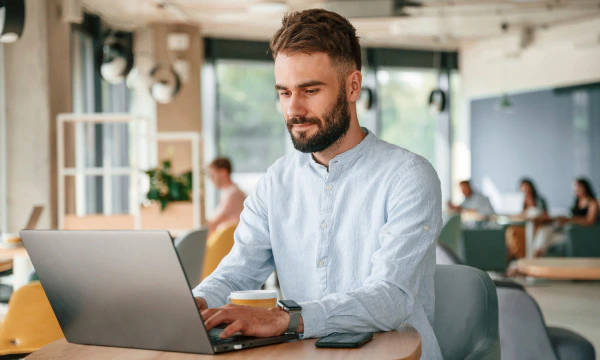 HCLTech FlexSpace, Powered by AMD