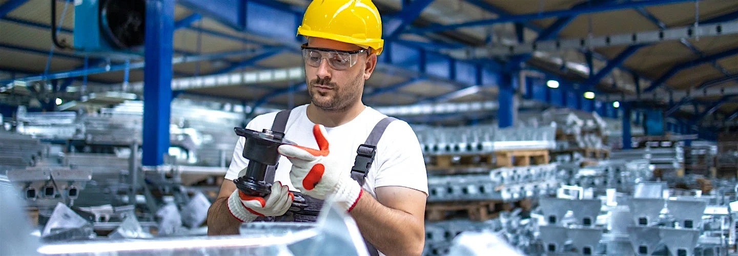 Driving customer satisfaction for a Fortune-500 industrial tool manufacturer Driving customer satisfaction for a Fortune-500 industrial tool manufacturer