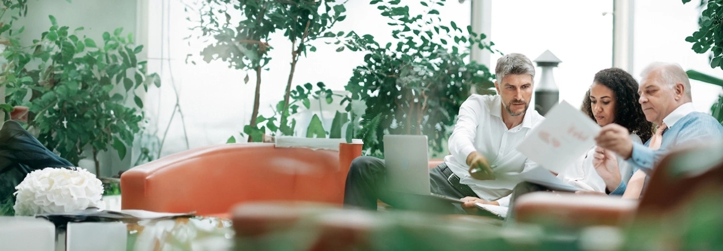 Driving the ESG initiative for a multinational bank Driving the ESG initiative for a multinational bank