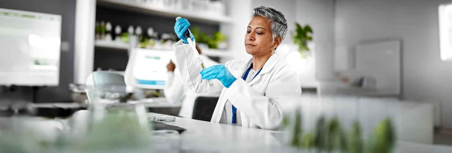 Transformation bestehender EHS-Anwendungen für eine Umsetzung der Nachhaltigkeit Transformation bestehender EHS-Anwendungen für eine Umsetzung der Nachhaltigkeit