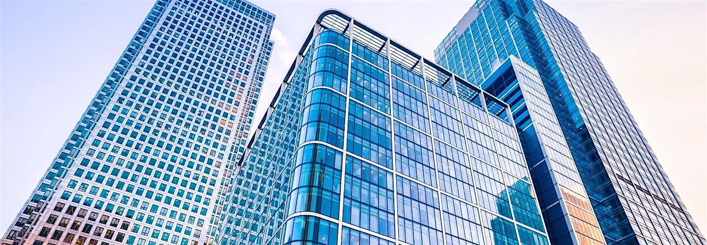 Delivering compliance excellence and a 360-degree view in retail banking Delivering compliance excellence and a 360-degree view in retail banking