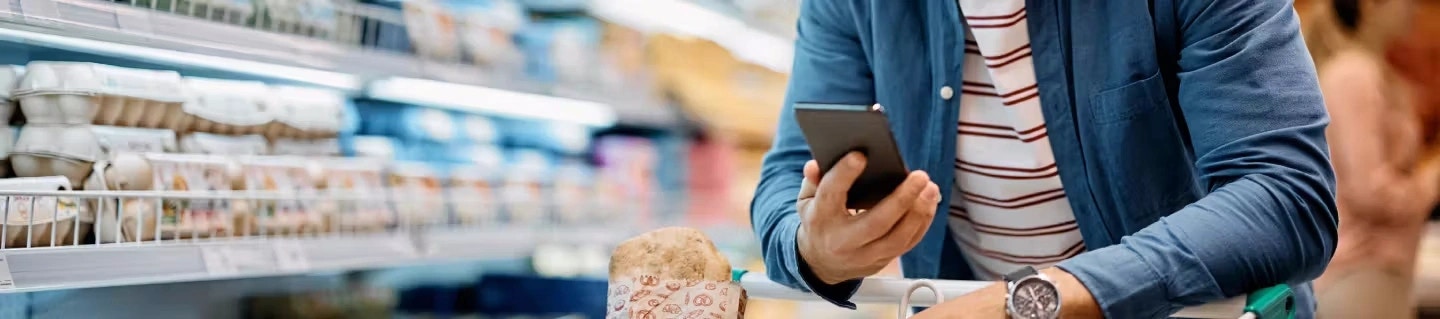 Redefining in-store experience through data-driven transformation Redefining in-store experience through data-driven transformation