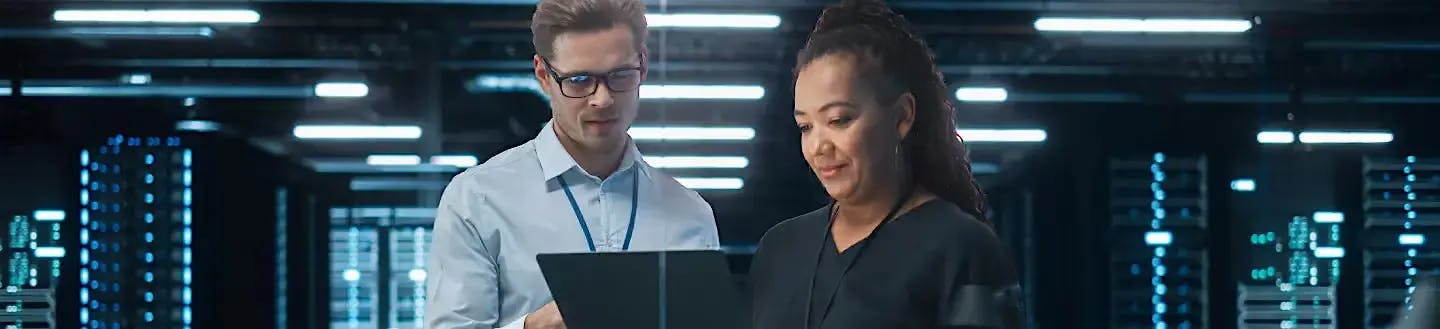 Strategic Migration to AWS for Agility and Cost Savings Strategic Migration to AWS for Agility and Cost Savings