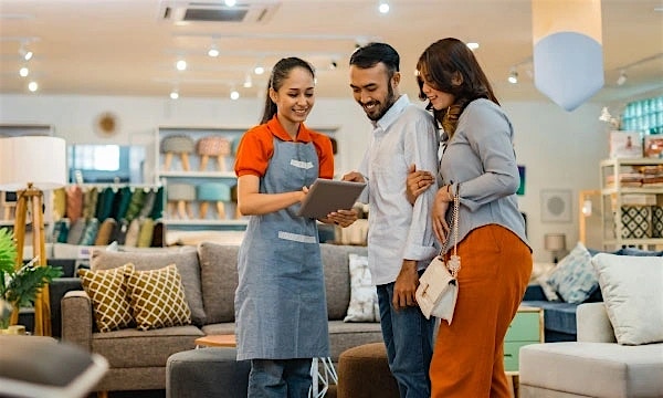 Digitally transforming the end-to-end supply chain for a furniture retailer Digitally transforming the end-to-end supply chain for a furniture retailer