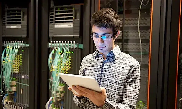 Leading aerospace manufacturer transforms Enterprise Quality Management with SAP FIORI