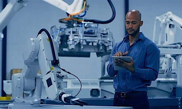 Modernizing global service desk operations with Agentic AI