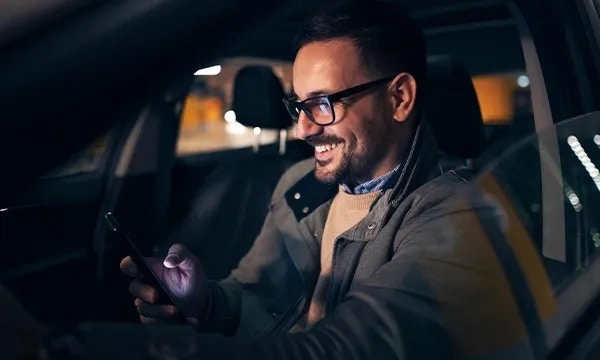 Empowering Automotive Customers with Digital Solutions