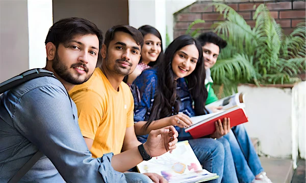 Bridging Academia and Industry Through Real-World Projects