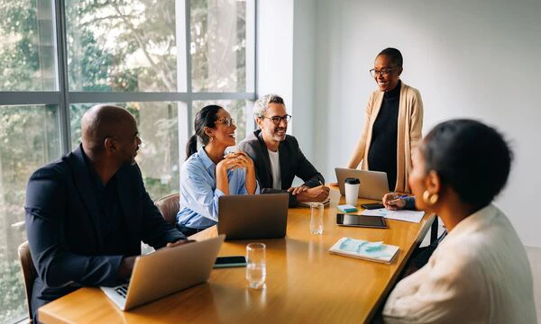 Global technology enterprise modernizes FastTrack data engineering platform at scale