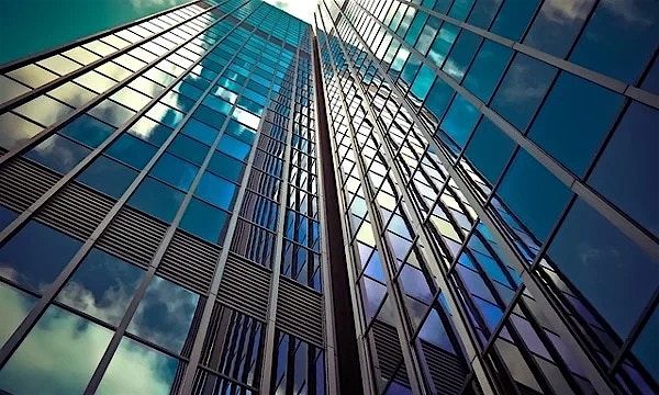 Revitalizing Legacy Systems Revitalizing Legacy Systems