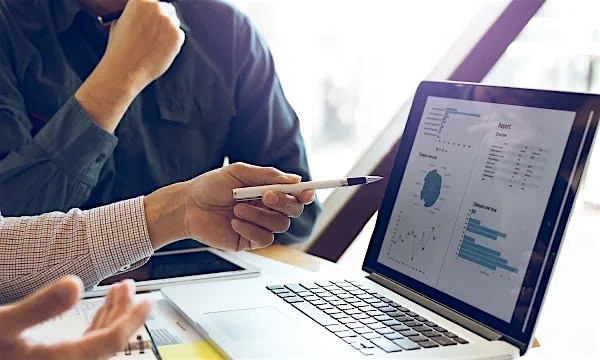 HCLTech Hybrid Cloud Cost Optimization Service HCLTech Hybrid Cloud Cost Optimization Service