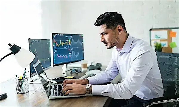 Expert Support for Broadcom Software Expert Support for Broadcom Software