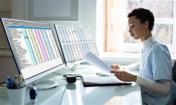 Improve Patient Outcomes through Data-Driven Decisions Improve Patient Outcomes through Data-Driven Decisions