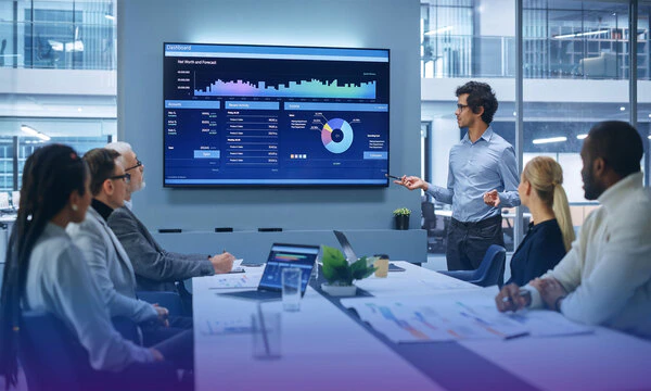 La couche opérationnelle autonome pour la finance moderne