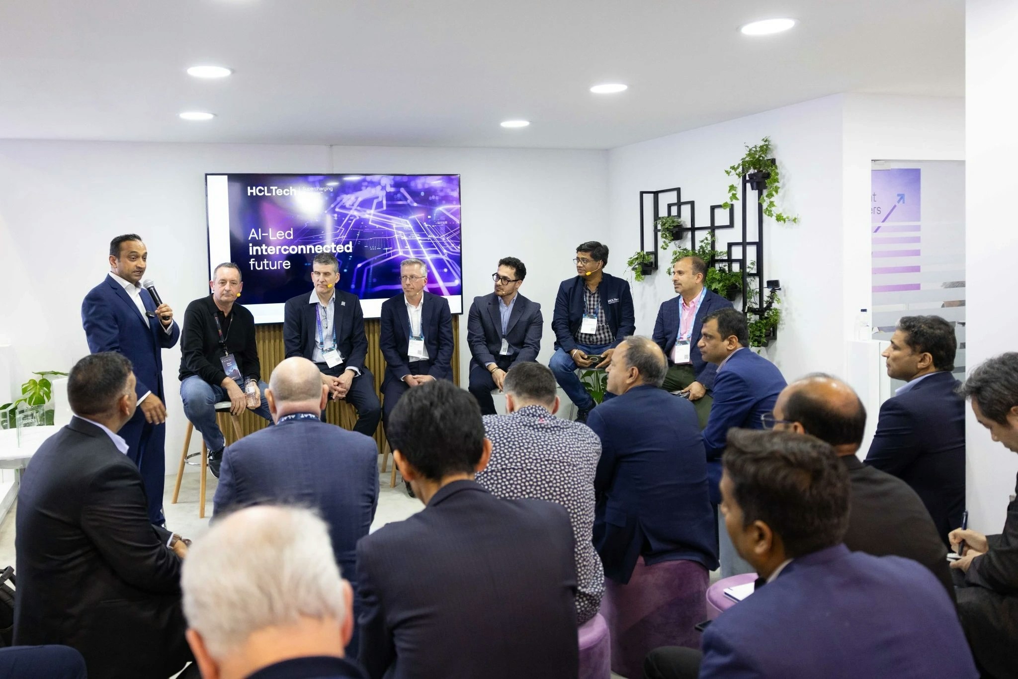 Glimpses from MWC 2025 4