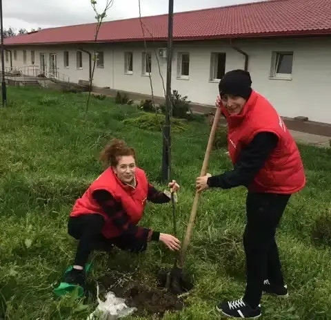 Tree and Flower Planting 2023 in Romania - HCLTech CSR Tree and Flower Planting 2023 in Romania - HCLTech CSR