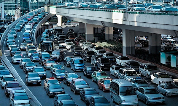  AI-Based Cluster Congestion Relief