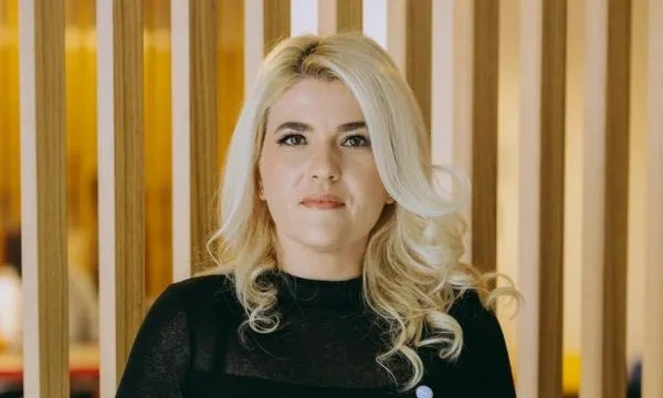 Anca Lavinia Rotariu Anca Lavinia Rotariu