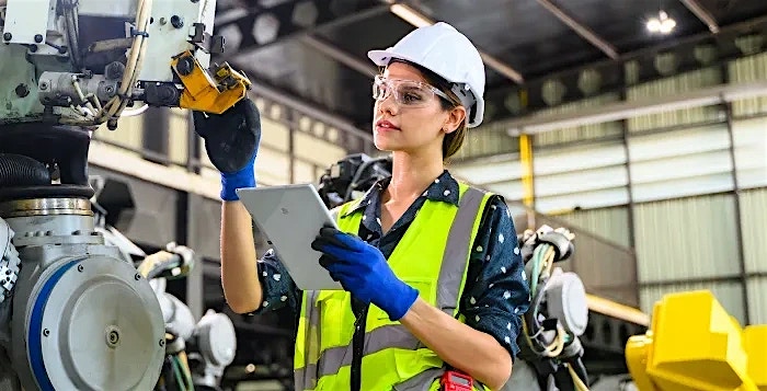 Generative AI and LLMs: The Future of Innovation in Manufacturing Generative AI and LLMs: The Future of Innovation in Manufacturing