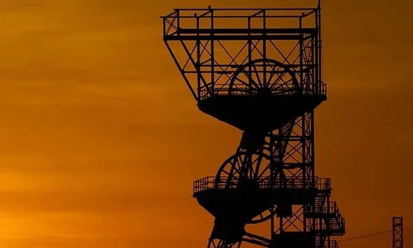 Lösungen für Bergbauunternehmen und Rohstoffkonzerne