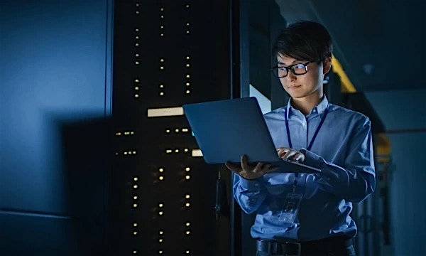 Cloud Data Management & Governance with Infonomics Cloud Data Management & Governance with Infonomics