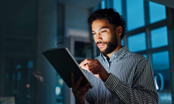 SmartPaaS: Unified Hybrid & Multicloud PaaS Platform