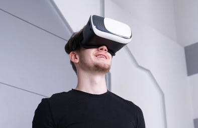 Deep dive into the virtureal world of Metaverse