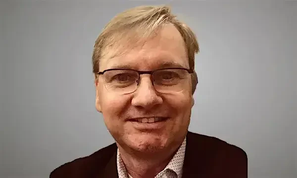 Dennis Postlewait