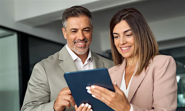 Einführung der neo-digitalen Bank Einführung der neo-digitalen Bank