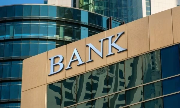 Strengthening regulatory adherence for a leading retail bank