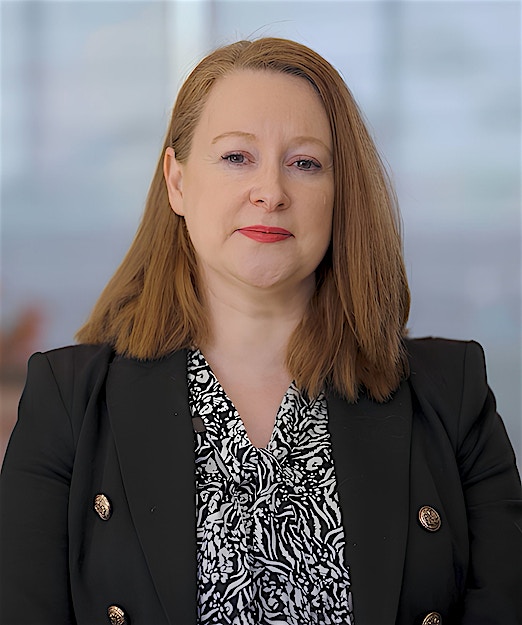 Louise Coles Louise Coles