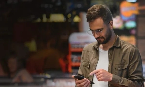 Smart Retail Workplace as a Service Smart Retail Workplace as a Service