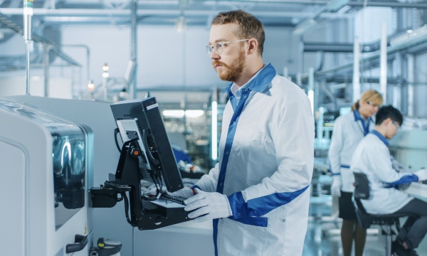 The Pursuit of a Self-Healing Supply Chain