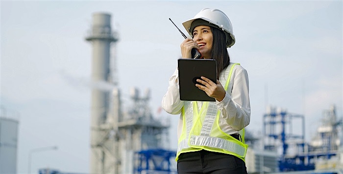 Digital utility: Adapting to the new reality in energy and utilities Digital utility: Adapting to the new reality in energy and utilities