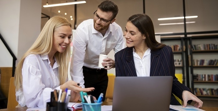 Accelerate workplace modernization with cloud and AI